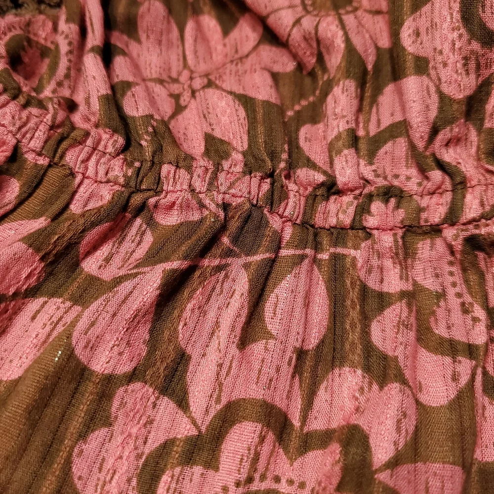 Aeropostale Floral Tank Top - Size XS - Picture 4 of 5